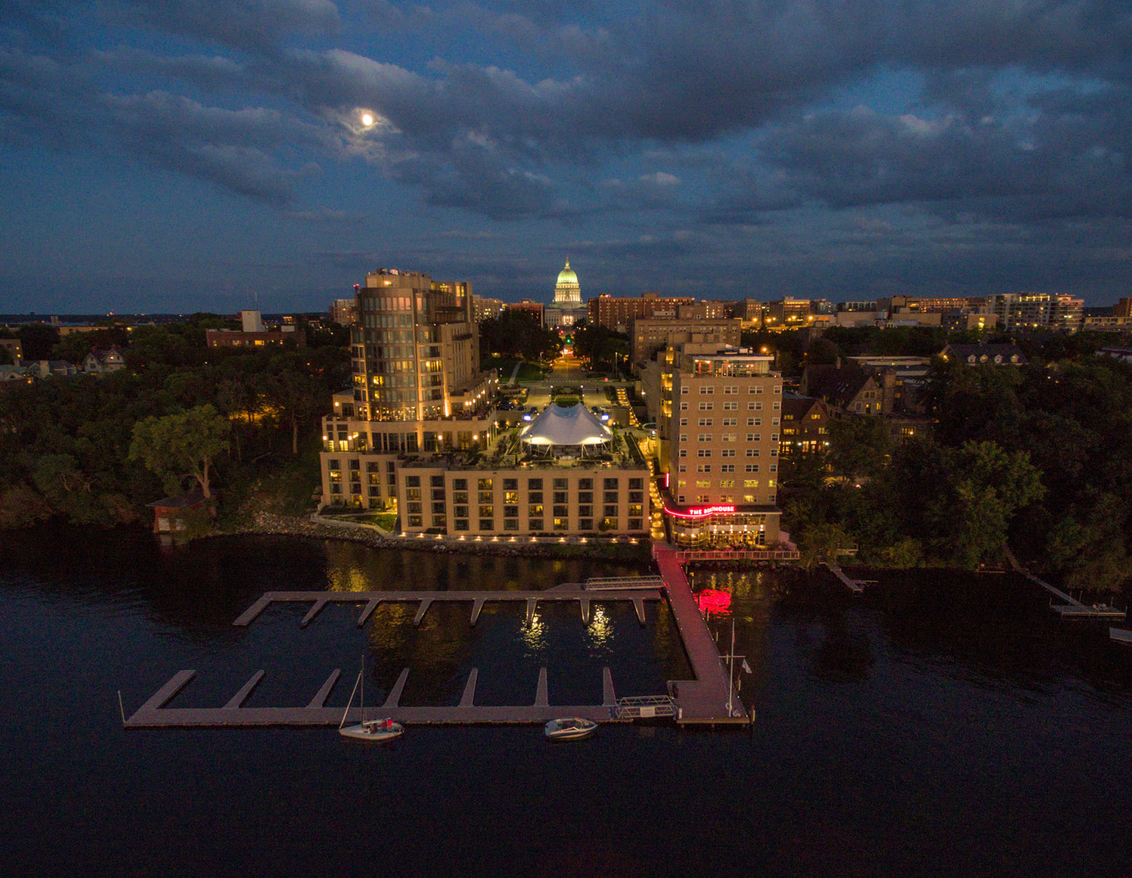5. It has a world-class hotel in the Edgewater.